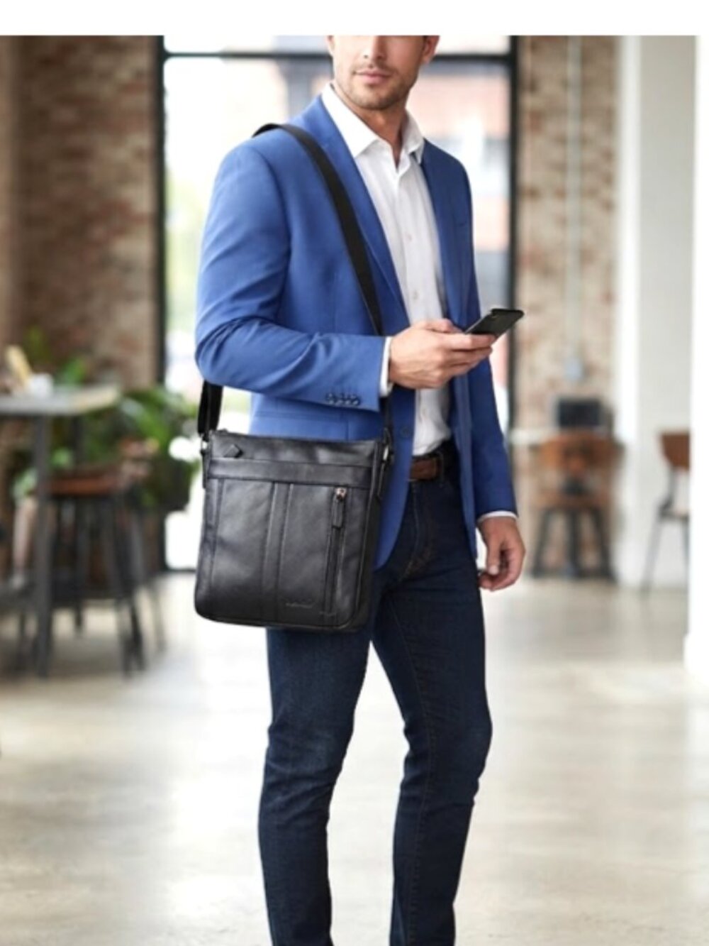 MANCINI Unisex Black Leather Vertical Messenger Bag Padded Shoulder Cros…